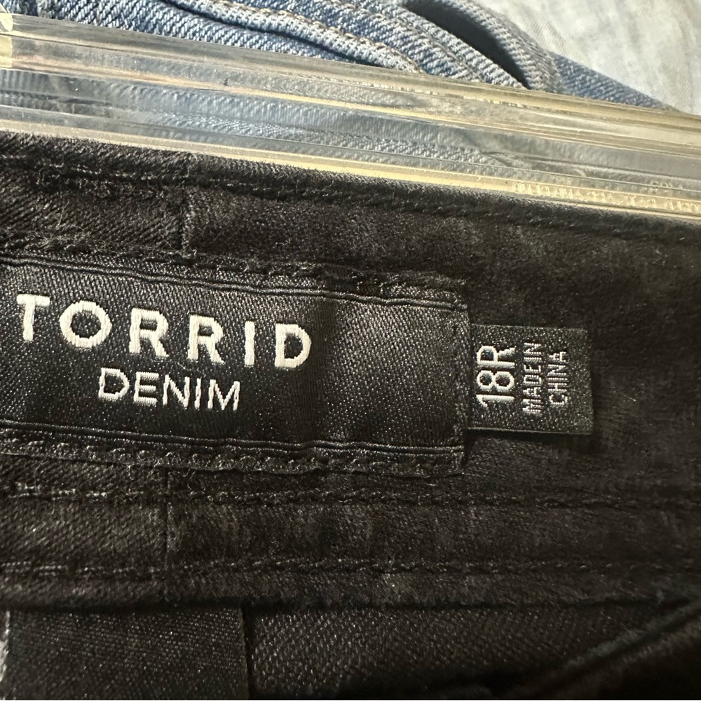 Torrid skinny jeans size 18 - Picture 5 of 11